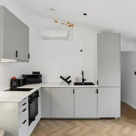Superbe Appartement, Design & Moderne En Hypercentre *